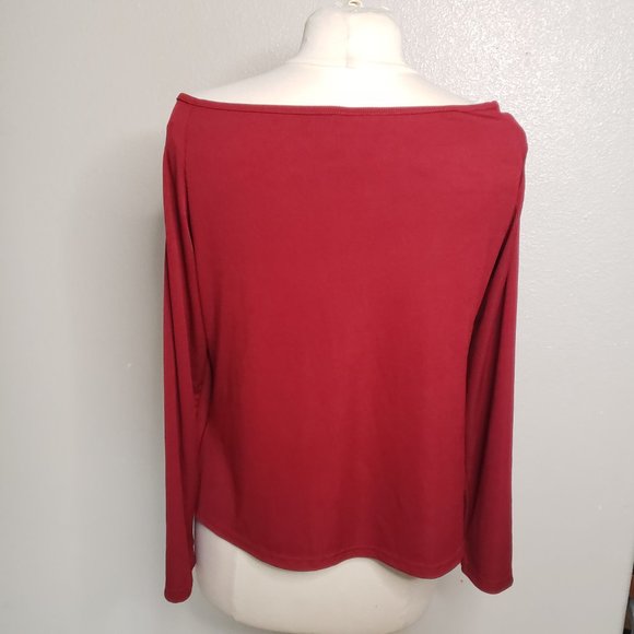 Women's Burgundy Criss Cross On Off Shoulder Top - Picture 5 of 8